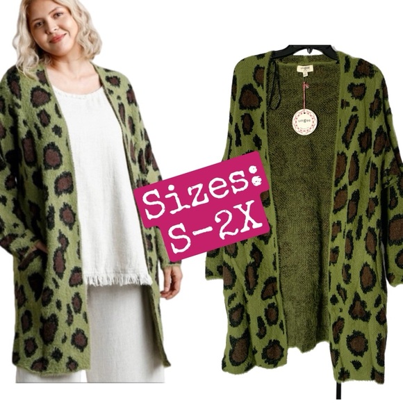 Umgee Sweaters - Umgee Fuzzy Green Leopard Print Sweater